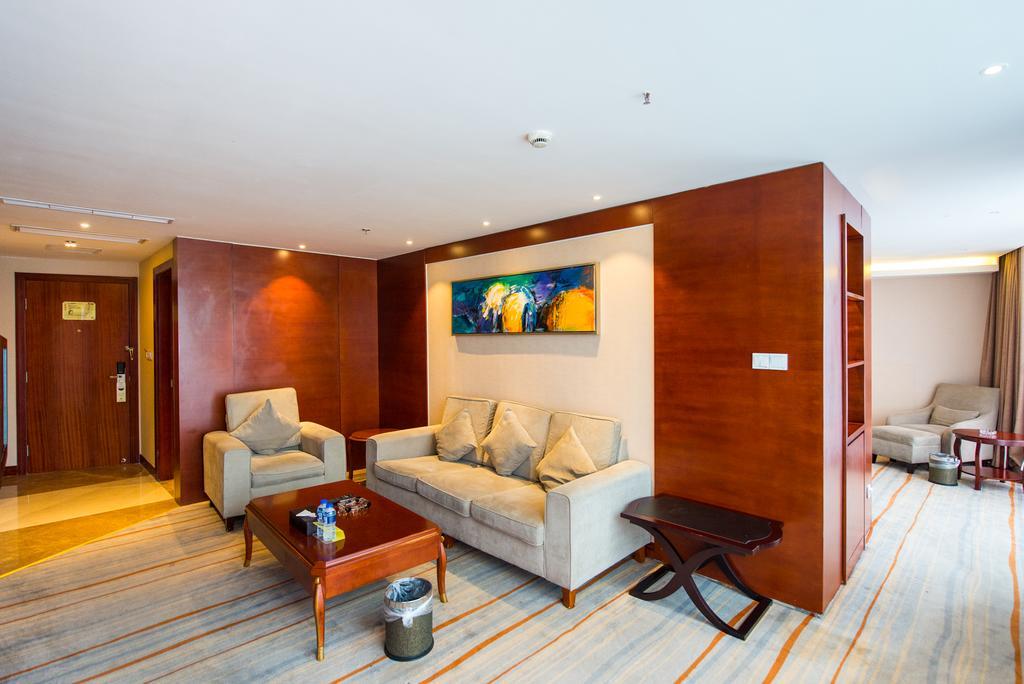 Vienna International Hotel - Expo Branch 上海市 エクステリア 写真