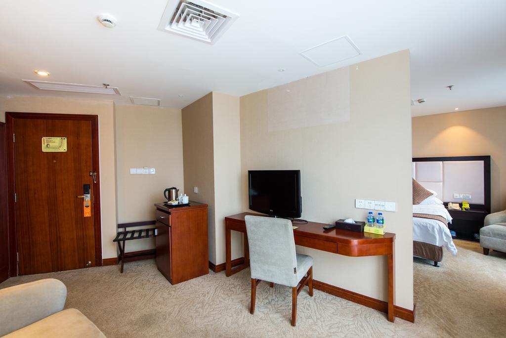 Vienna International Hotel - Expo Branch 上海市 エクステリア 写真